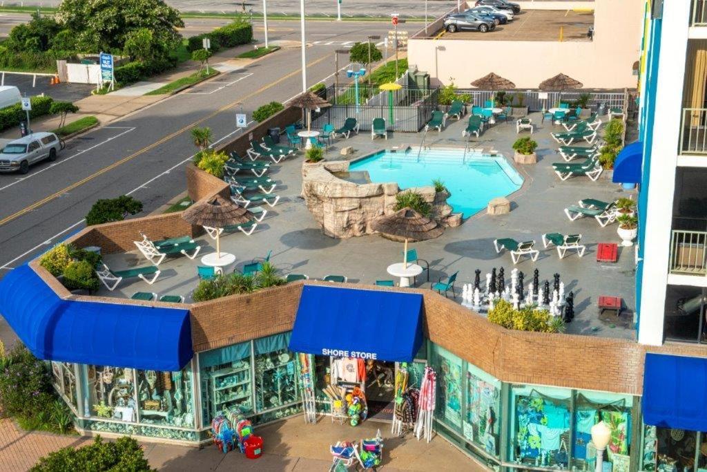 Days Inn By Wyndham Virginia Beach At The Beach Zewnętrze zdjęcie